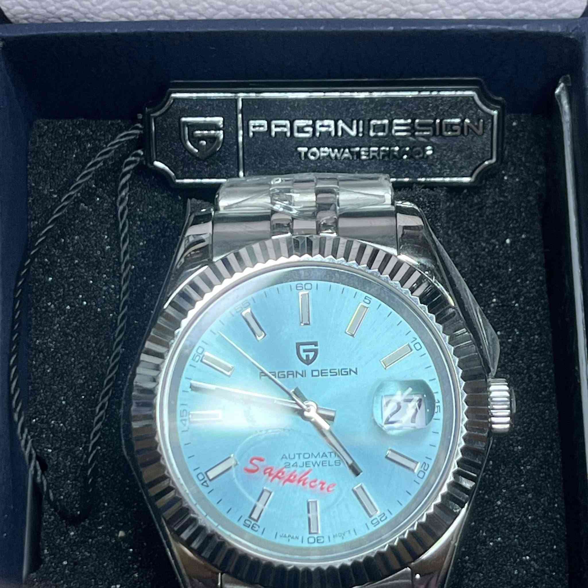 ساعة باغاني ديزاين أوتوماتيك 24 جوهرة بزجاج ياقوت (سافاير)  100متر تحت المأ الساعه اصلي موجود الرمز الي يحب يتاكد معروضه للبيع


**إذا كنت صاحب هذا الإعلان وتريد حذفه لأي سبب، رجاءا أرسل رسالة إلى الدعم الفني**