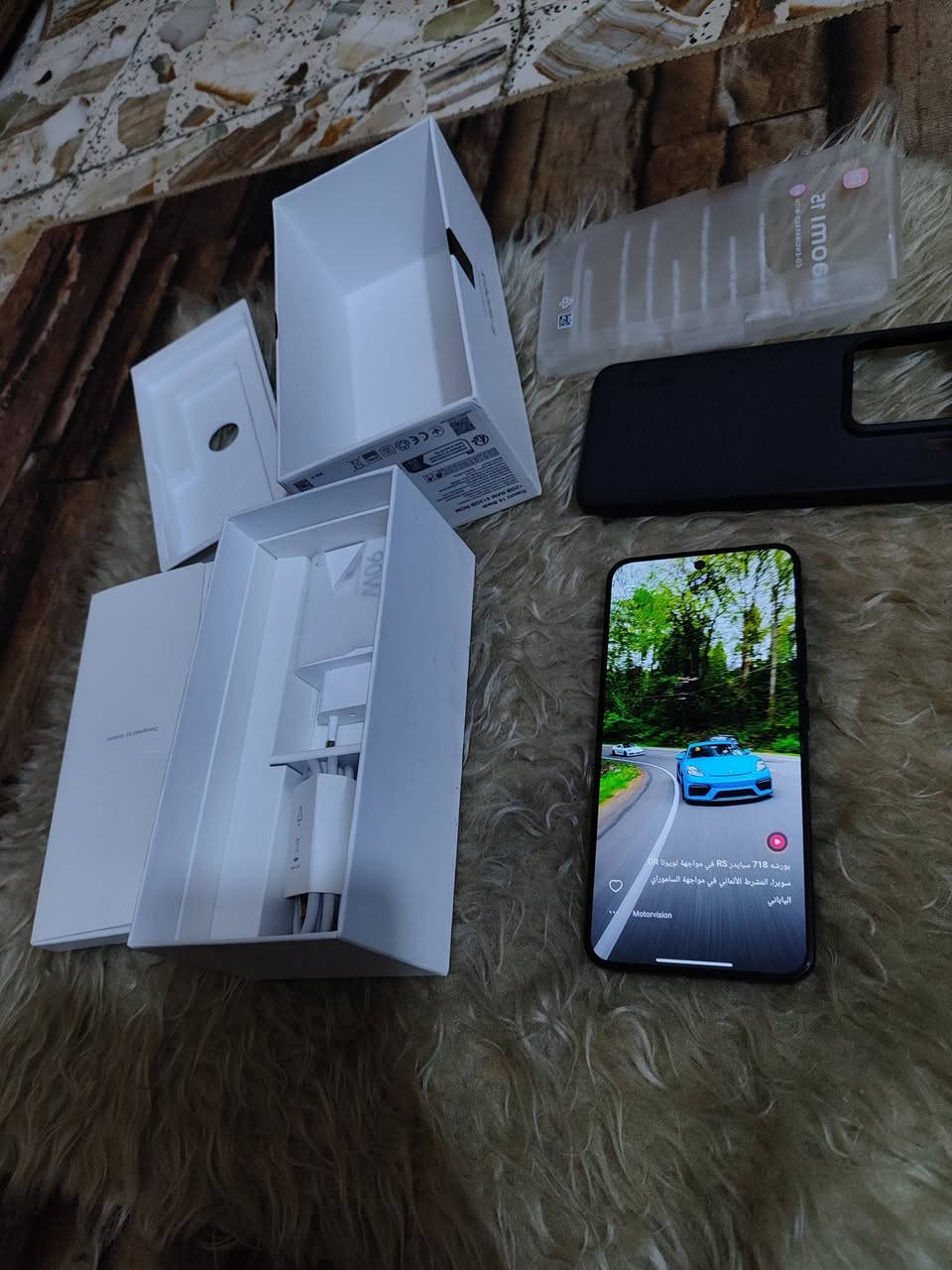 سلام عليكم اخوان جهاز شاومي 15 نسخه عالميه 512 كامل الملحقات نضافه عاليه جدا معروفه مواصفاته العاليه من معالج 8اليت وكامرات لايكا وحجم زغير لمحبين الفخامه بطاريه 100 عدد الدورات 25  يعتبر فلاكشب شاومي للسنه الفاتت للمراوس او البيع ب ٦٧٥ الف وبي مجال جدا بسيط مكاني بغداد مدينه الصدر توصيل ماعندي للاستفسار خاص او وات ساب ***********
