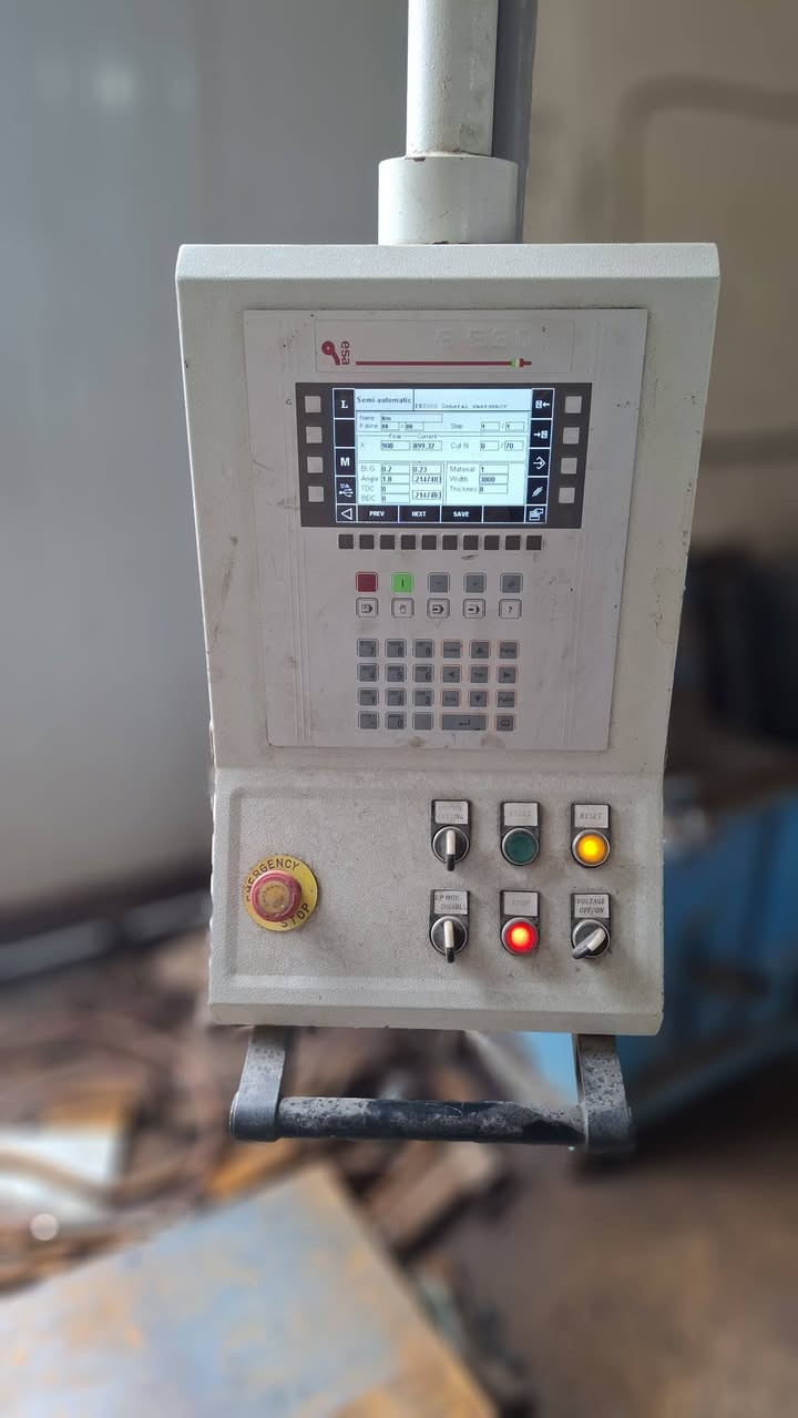 السلام عليكم
بريس قص و بريس تعويج CNC للبيع موصل صناعة كوكجلي


**إذا كنت صاحب هذا الإعلان وتريد حذفه لأي سبب، رجاءا أرسل رسالة إلى الدعم الفني**