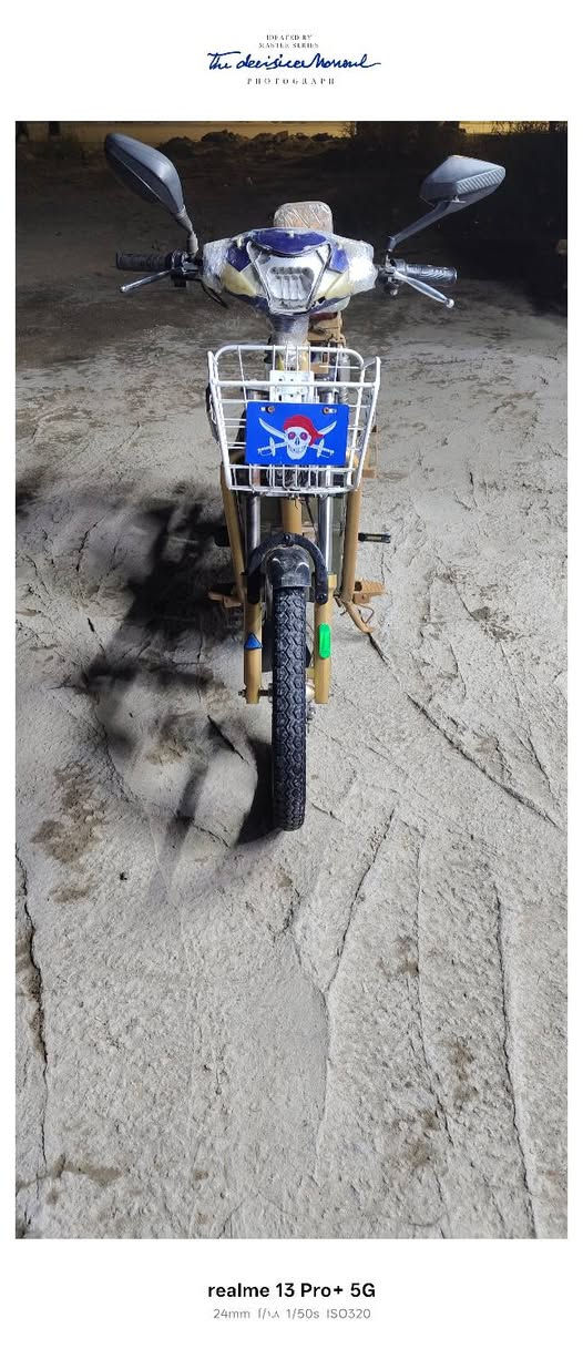 ماطور شحن للبيع بس كشر بدون بطاريات ماطور شغال على الفحص جاهز بس نقص بطاريات حيل نظيف تايرات جدد السعر 145 وبي مجال مكاني فلوجة حي الشهداء 
الاتصال ***********
