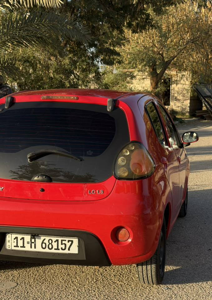 السلام عليكم
باندا الشركة العامة 🟥🟥
موديل 2012
رقم بغداد  أنكليزي 
گير اوتو 
جاهزة من كلشي
مكينة 
گير 
حدادية
تخم تاير 
شاشه
كامرة
مري كهرباء 
مكاني بابل مسيب السعر ✅اتصل وبالخدمه 
***********
***********
