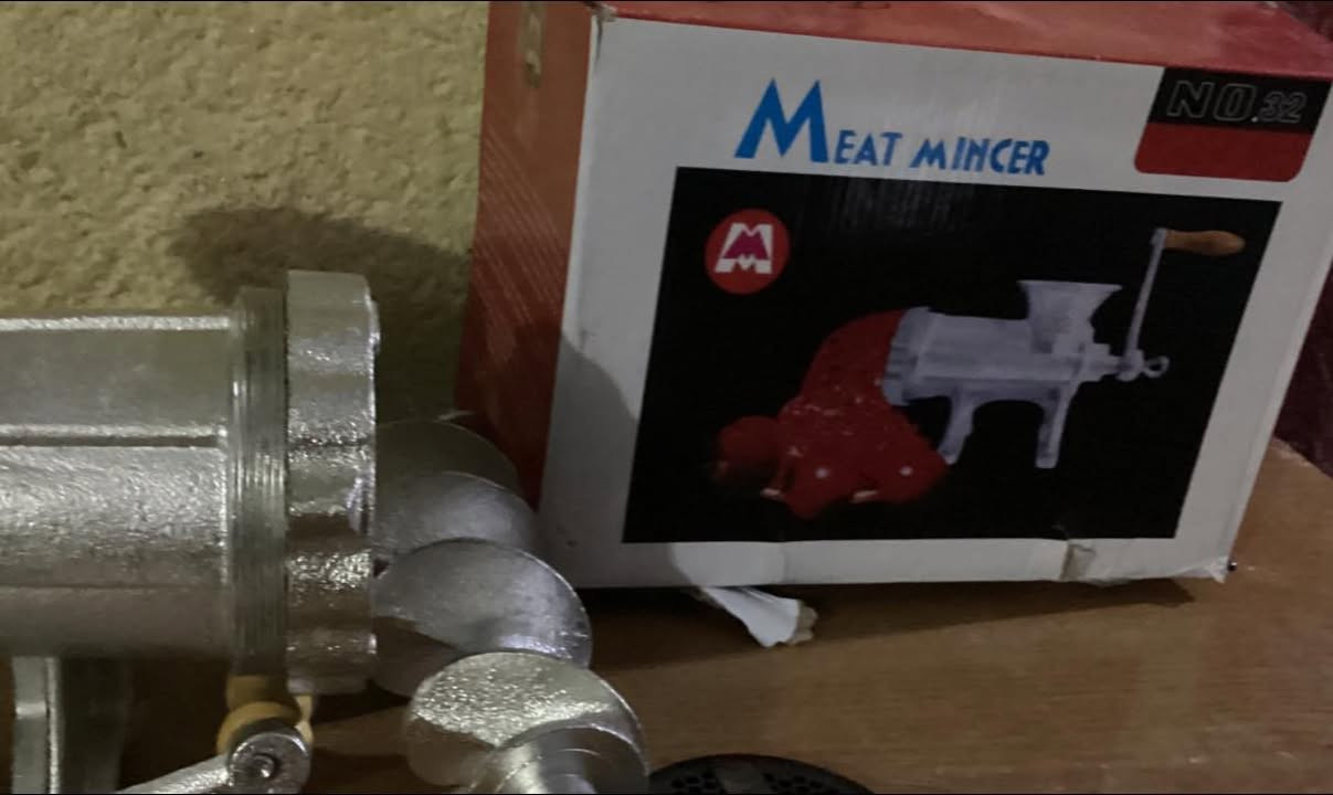 السلام عليكم ثرامه الحجم 32للبيع السعر 80وبيها مجال المكان قريه شكراً


**إذا كنت صاحب هذا الإعلان وتريد حذفه لأي سبب، رجاءا أرسل رسالة إلى الدعم الفني**