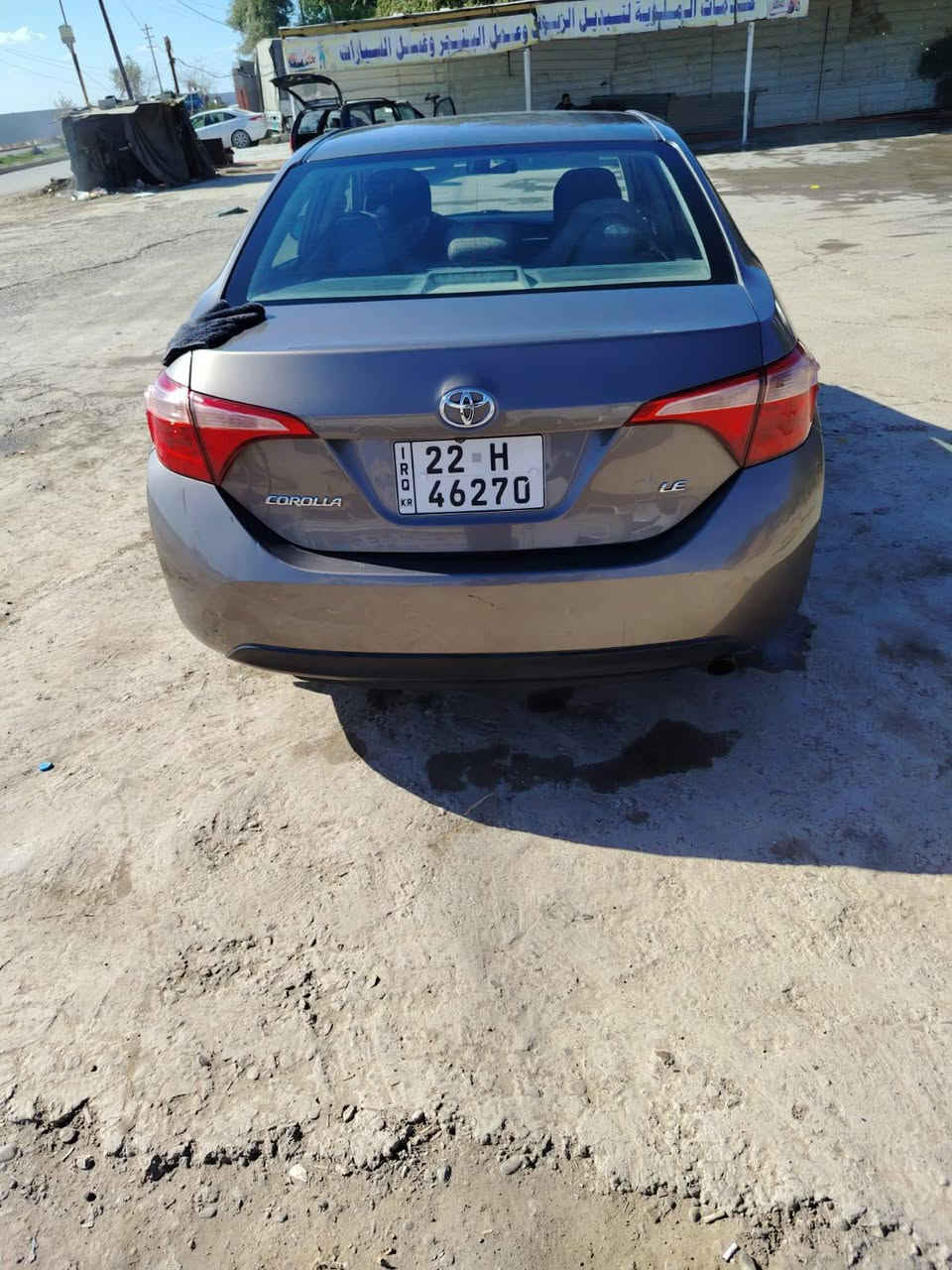 السلام عليكم كورلا موديل 17  رقم اربيل هزه وفحص وسنويه جدد بأسمي شرط التحويل   السياره سونارها مرفق قطعه تبديل باب خلفي بافي الصفحه فقط صبغ جاملغ خلفي معجون قليل كدامك السونار وسحب شاصي يمين قليل جدا    *********** سعرها 115 ومجالها قليل

