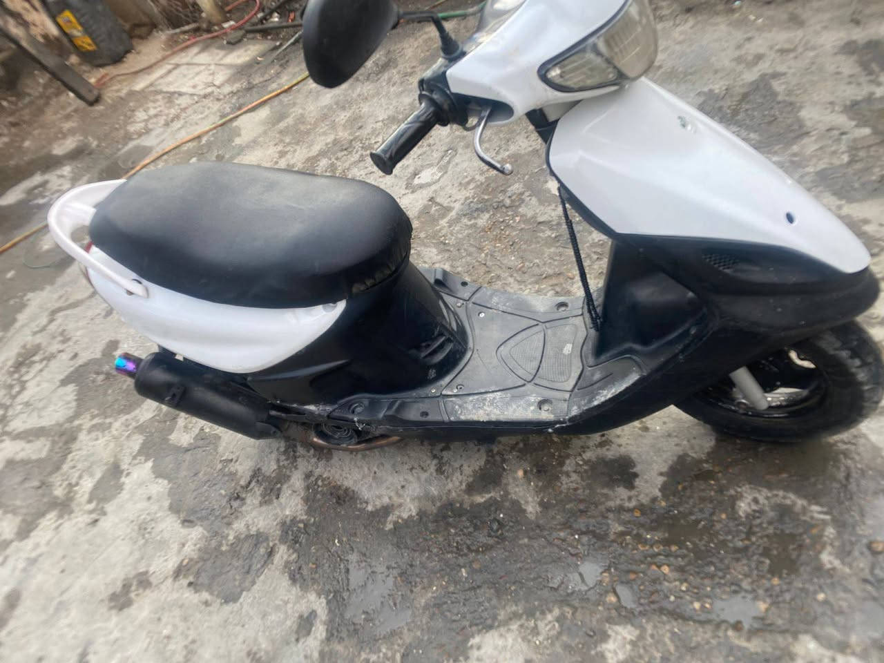 دراجه ماكس قجمه دراجه شغاله سلف وهندر سعرها٣٥٠وقفها الله شاهد ٣٠٠اذا شراي راسلني على هاذا الرقم***********
