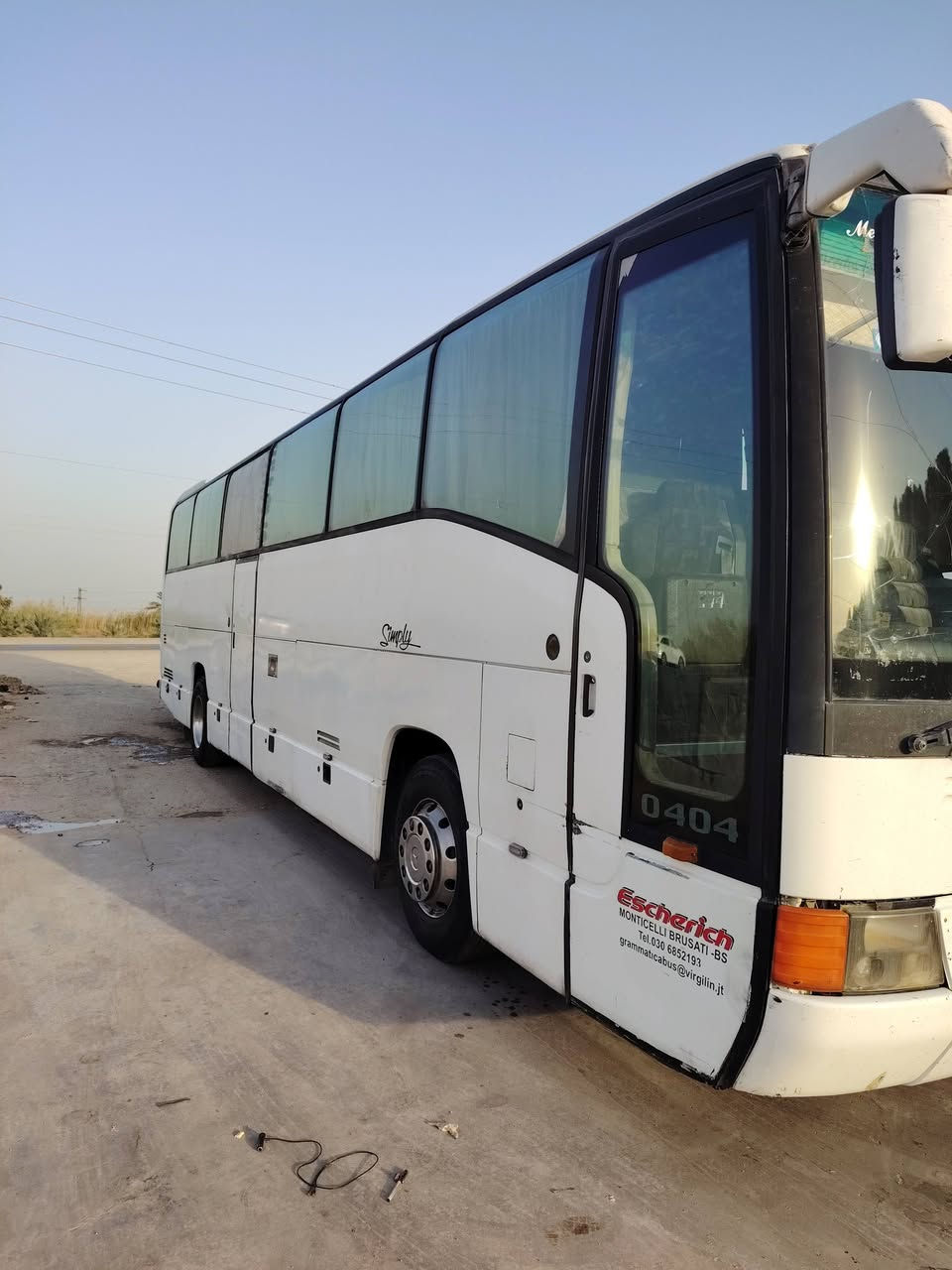 404 موديل 2002 انگليزي بأسمي  اداورلك ثاني يوم بالنسبه للمحرك مجفته يم رعد ابو النجف توني   بوش بستم رنك وكورات ونوازل.             وكلج جديد يم علي كنوش           التبريد شدية كمبريسر وبخاخ يم ابو
 الحله
التايرات تخم صار شهر
فاتح اربع وياله يم كنوش بولبرنات ودسكات وعقول البريك
تلبيسه جديده
باتريات كوري ابو 200 بعدني ما دافع فلوسهن جدد الله وكيل
السعر 3500 ثلاثه ونص وبي مجال
الاتصال *********** واتساب بي
