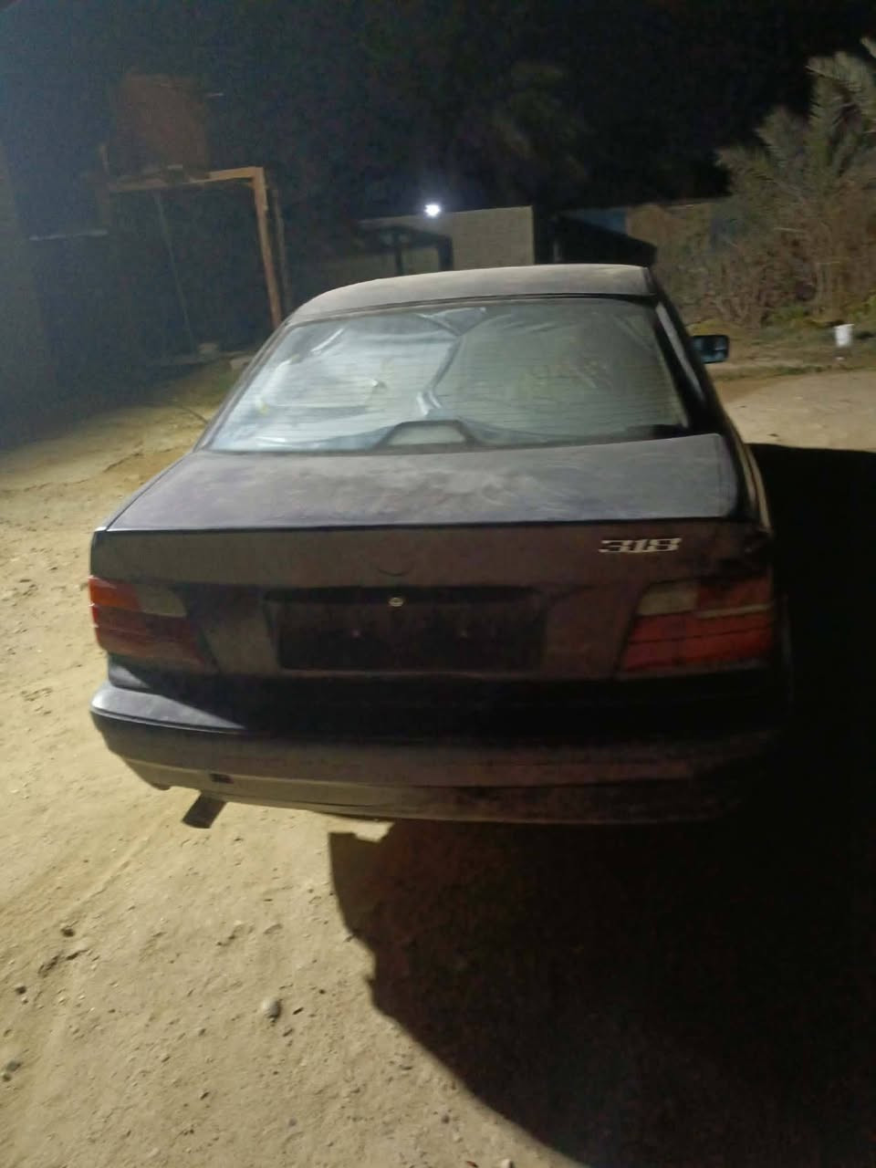 بي ام دبليو للبيع
318 

4 سلندر كير ومحرك خير من الله سياره بس جارده اي خياس مابيها شغاله كلشي مابيها سنويه ساقطه ومابيها لوحات بيها وكاله عامه صاحبها بكركوك موجود ولوكاله باسم ولد هنا السعر 17 وبيها مجال

مكانها الانبار هيت

***********
