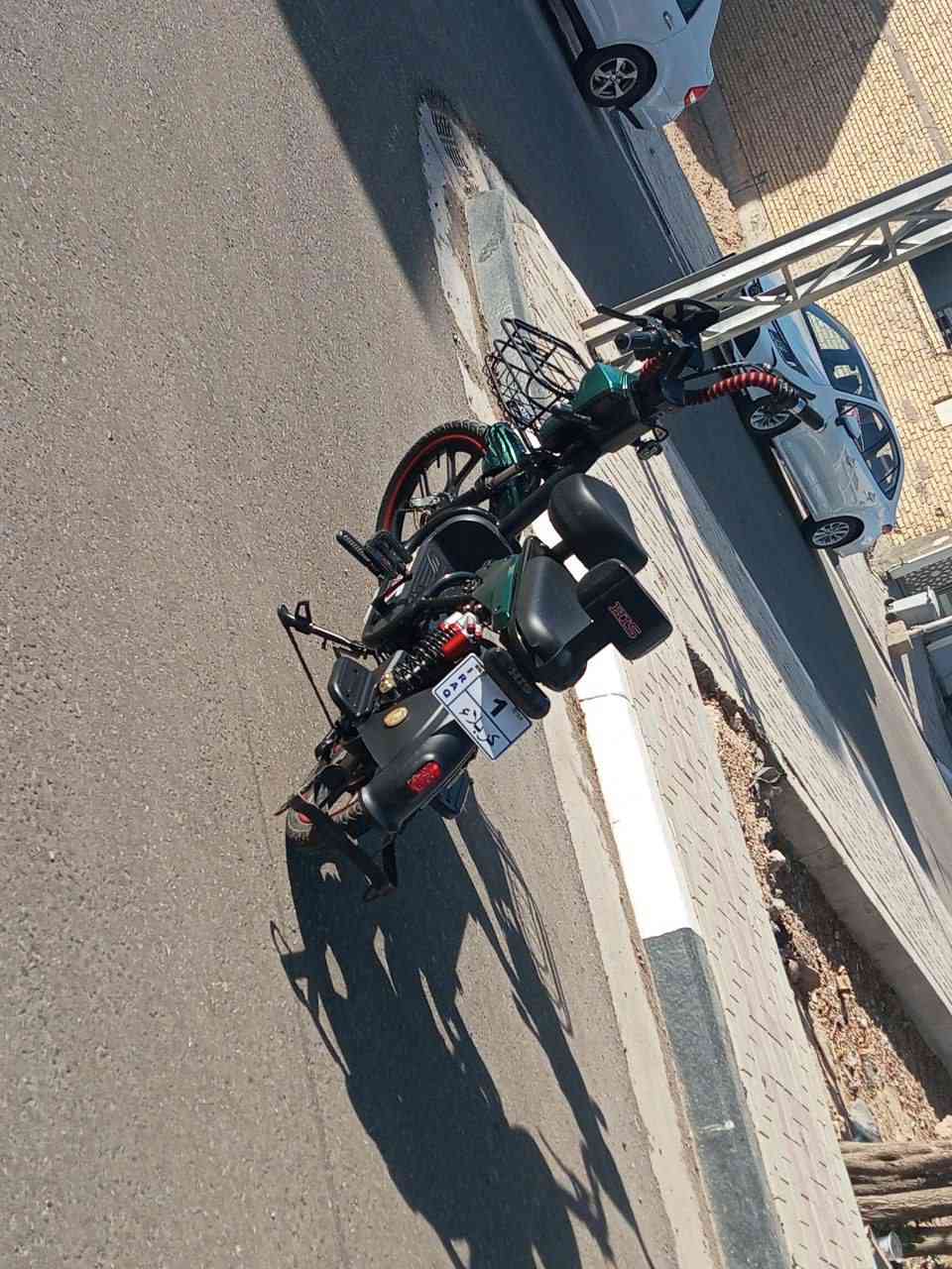 السلام عليكم بايسكل شحن للبيع جديد كلش مكاني كربلاء موديل ٢٤السعر 300مستعجل للبيع الرقم***********
