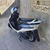 للبيع تحتاجين فلوس وعرضها للبيع  نشطه مثل الحصان كامله مكمله  نگره سلف...