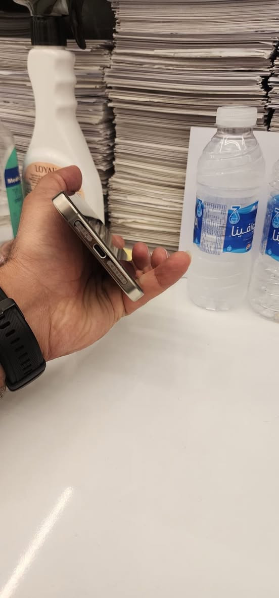 السلام عليكم
ايفون 15 برو ماكس جهاز وتر بروف
الون تيتانيوم
الذاكره 256
البطاريه 88
مراوس فقط ويه هونر ماجيك 8 برو
مكاني بغداد


**إذا كنت صاحب هذا الإعلان وتريد حذفه لأي سبب، رجاءا أرسل رسالة إلى الدعم الفني**