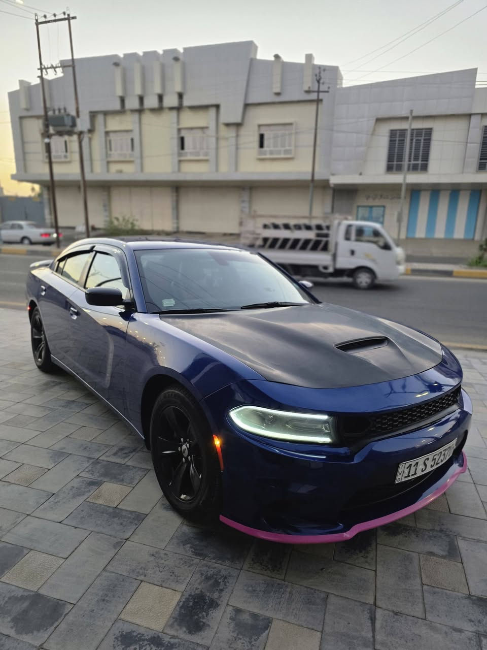 السلام عليكم
دوج جارجر 2021 مواصفات sxt وارد امريكي مواصفات بصمه شاشه جبيره تشغيل عن بعد كشنات جلد ماشيه ٧٢ الف محرك كير كفاله على وضع الشركه صدر كله جديد تخم تاير جديد شرط السياره حته كلوب جيك مامشتغل بيه حادثه موضح بلصور والسونار سونار يكول شاصي مكفول والثاني يكول براكيت مال الدعاميه هوه نفسه الشاصي البنيد اني محدثه هوه والدعاميه موجودات القديمه انطيه ويه السياره رقم بغداد باسمي تحويل ثاني يوم سونار يمك وصور الحادث يمك شوفه وخابرني السياره بدون ايرباك  
سعره ١٩٥ وبيه مجال بسيط 
مكاني صلاح الدين بلد 
***********
