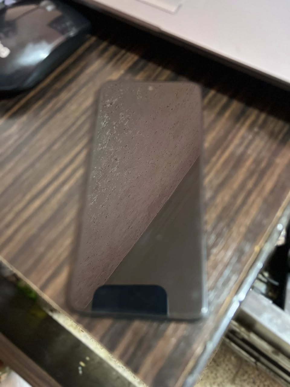 موتورلا g72
🖥️.الشاشة اموليد بدقة 2k مع تردد 120 فريم  

📞 شريحة اتصال عدد 2 ورام  

معالج G99 متوسط الى عالي  

💿ذاكرة 128 g  

سعر 100 وبي مجال

مكاني بعقوبة الرحمة ***********
