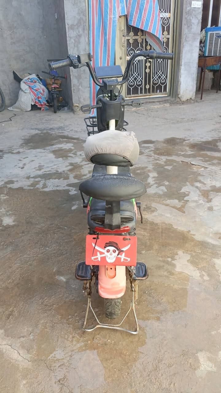 بايسكل شحن نضيف جدا  حجم 14 للبيع بدون بطاريات 

السعر / 125 وبي مجال بسيط


**إذا كنت صاحب هذا الإعلان وتريد حذفه لأي سبب، رجاءا أرسل رسالة إلى الدعم الفني**