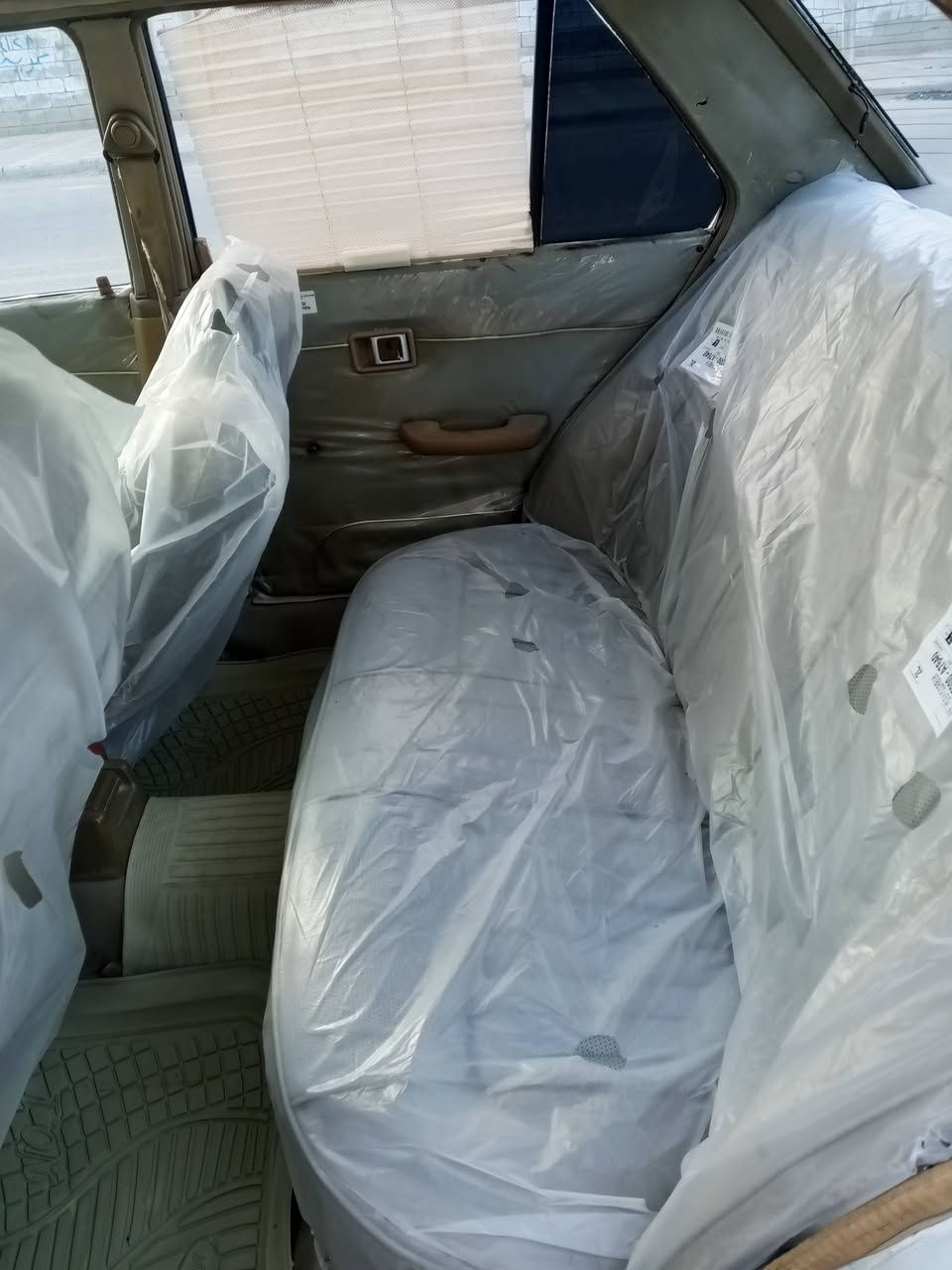 السلام عليكم كراون للبيع موديل 81السياره خير من الله مكينه كير حداديه كهربائيات كلها شغاله تبريد ثلج🥶تخم تاير جديد مصبوغه جماليه سنويه لل31تحويل ثاني يوم
السعر38 اوبيها مجال حك الجيه مكان كربلاء رقم ***********
