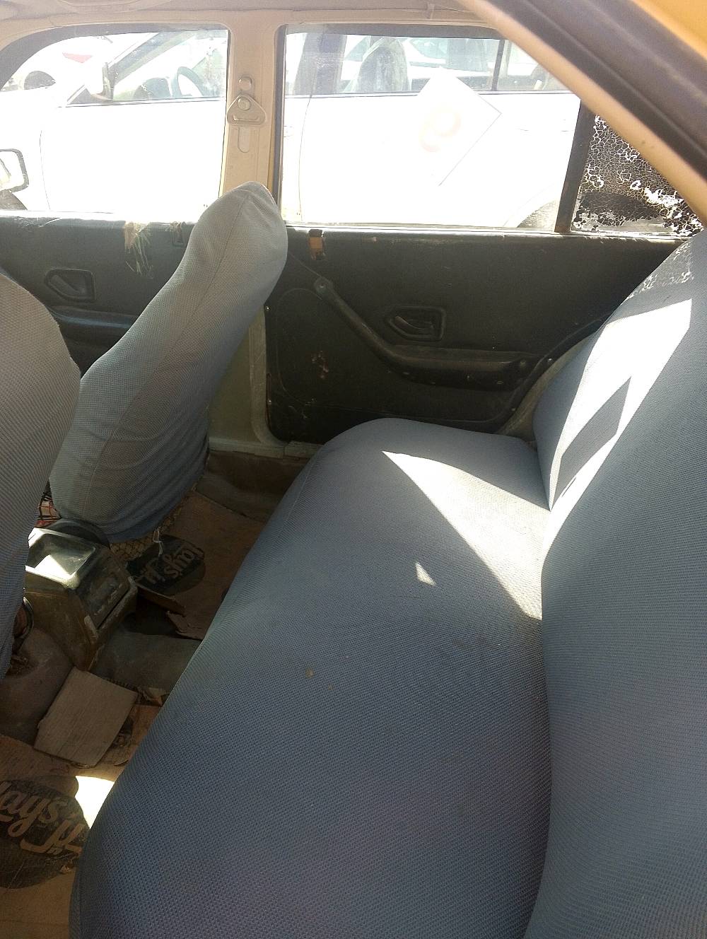 بيجو 405 مديل2010 سياره حلو مكينه بيه خيط من القبق كير نضيف حداده تيرات نضاف راعيه موجود غرمات نصفره هيئه علئ مشتري عنوان البصره القبله 