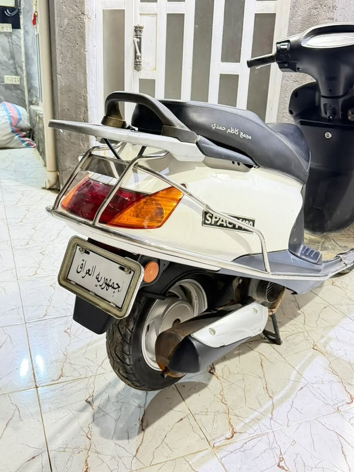 سلام عليكم شباب عدي سبيسي البيع موديل 24 اريده ب 700و بيه مجال***********
