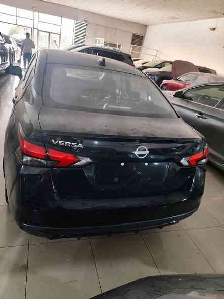 السلام عليكم للبيع / عرض حصري بيع بتقسيط 
مواصفات /ممتازة  / مواصفات / ممتازة   
للاستفسار / *********** /   
السعر/مقدمة  68$ ورقة  قسط شهري 400 دولار الكلي خاص اتصال أو مراسلة واتس 
الحالة- صبغ فقط ربع بونيد سيارة جديدة   /  / مكفولة من دواخل 
النوع  -  نيسان فيرسا  شكل  الجديد  كليا   
الوارد-امريكي
حجم المحرك - 1600 دوش     
الموديل -2025 شكل جديد كليا  
اللون -/ اسود    
كم - 15 الف ميل   
العنوان _ اربيل  (تترقم شمالي السيارة    )
مواصفات ممتازة  / مواصفات ممتازة 
سياره  أو جاهزه من أي نقص 
مكان السيارة / اربيل 
تليفون *********** 
اتكفل البيع بتقسيط بعد اخذ العموله ولضمانات
البيع يشمل الجميع 
فايبر 
وتس اب
