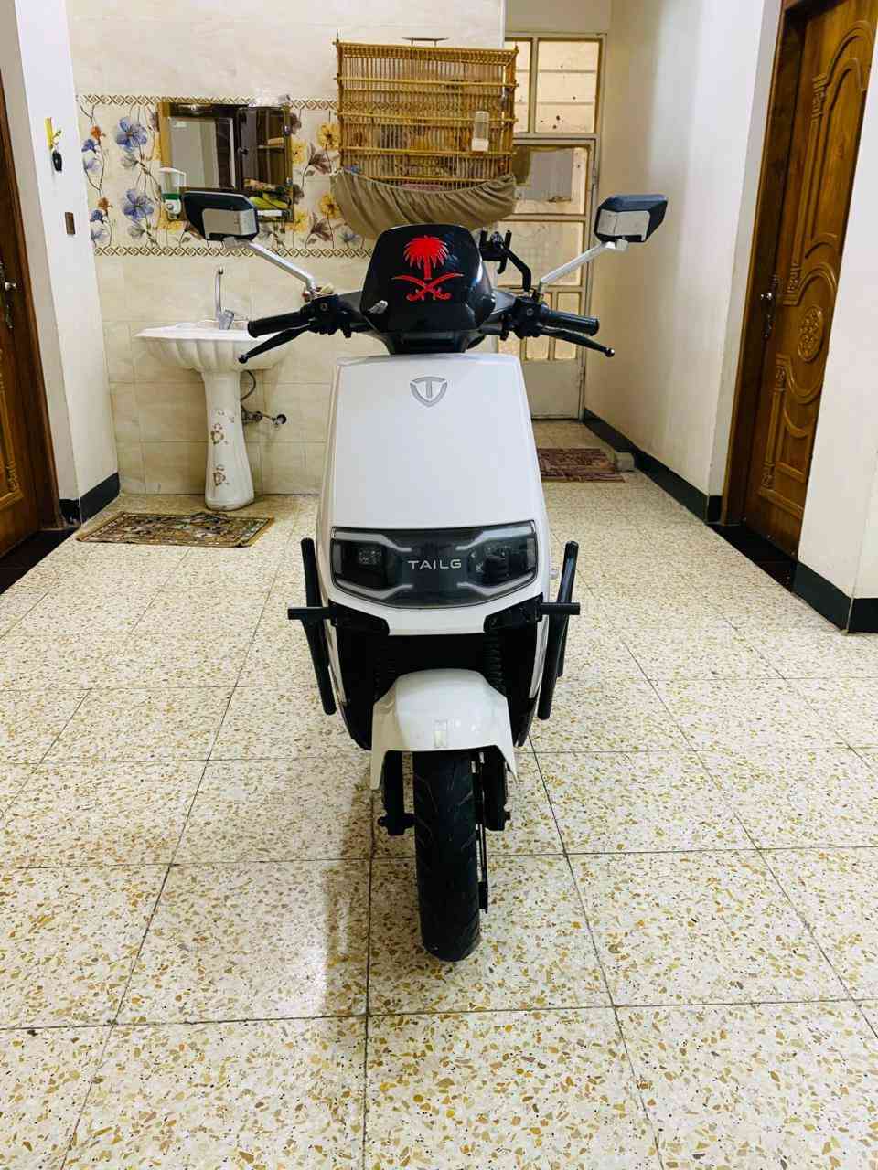 سلام عليكم للبيع تالنج تيسلا شركه TAILG اف 51 تحتوي ع بصمات 2 الدراجه مدرعه حمايه بالكامل بطاريات كرفين  مصطره 38امبير تمشي بلشحنه الوحده 70 إلى 80كيلو دراجه خير من الله بطاريات 2026ابو الفسفوره الصلي مال شركه دراجه ع وضع الشركه جديده السعر 750 مكاني بغداد حي النصر استفسار ***********
