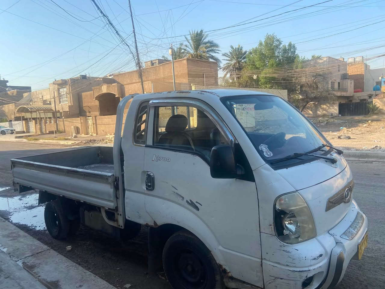سيارة كيا ع 2009 تاخذها كوم حديد شغلات بسيطة بيها المكان بغداد الرقم *********** السعر 60 وبيها مجال
