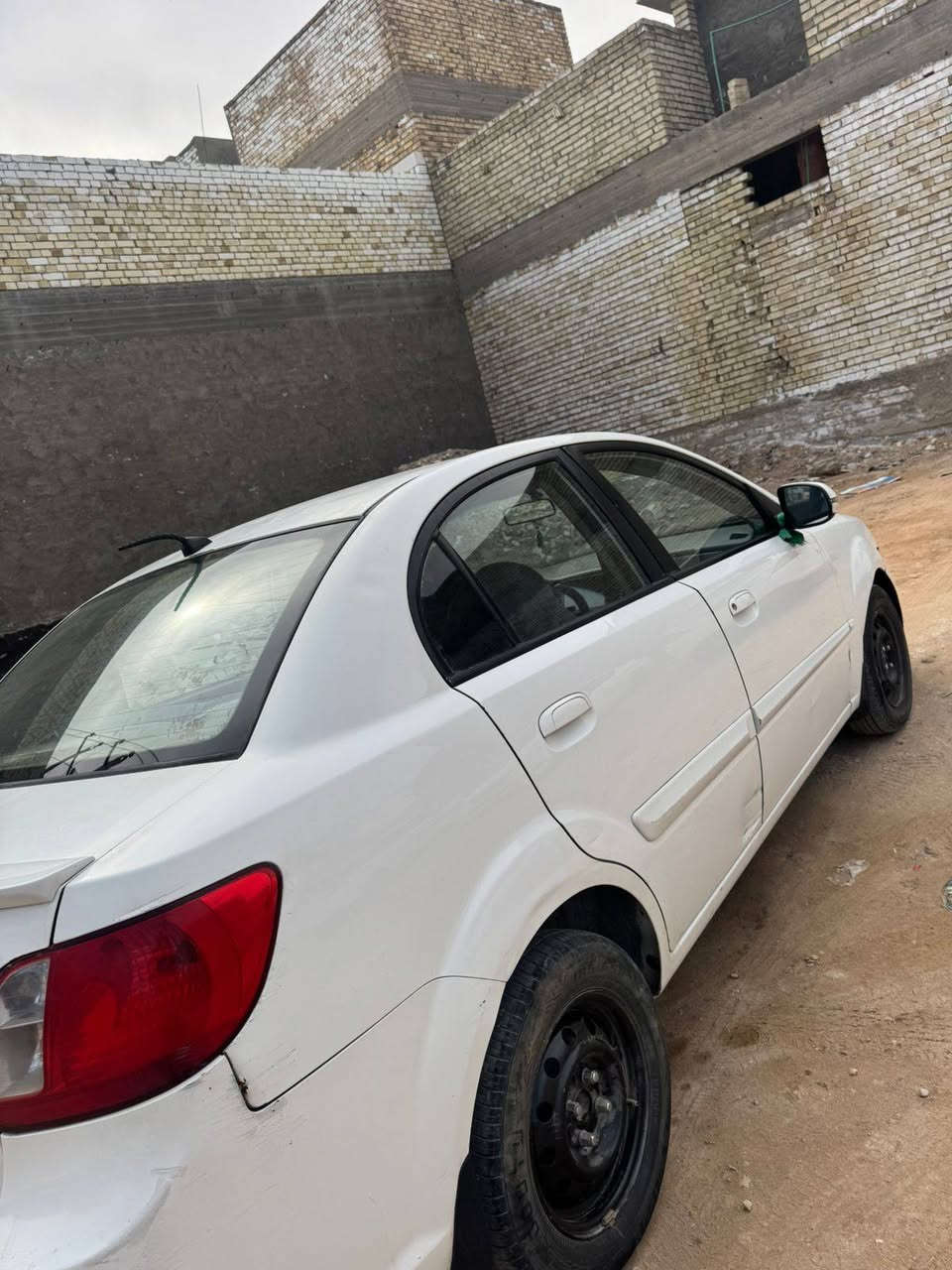 السلام عليكم كيا ريو موديل 2012 رقم نجف 

محرك 1600 مكفوله خليجي 
بيهه شويهه باردات 
السعر 85وبيهه مجال 
حداديه 50/%

مامتواجد ع الفيس  
 *********** النجف, العراق
