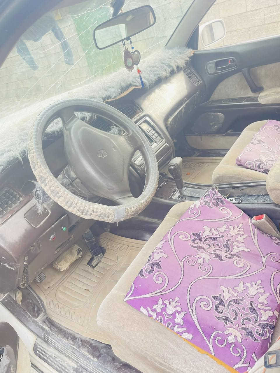 بطة ٩٣ للبيع ٤٥  واضحة كدامك رقم بغداد اتصال ***********مكان ديالى
