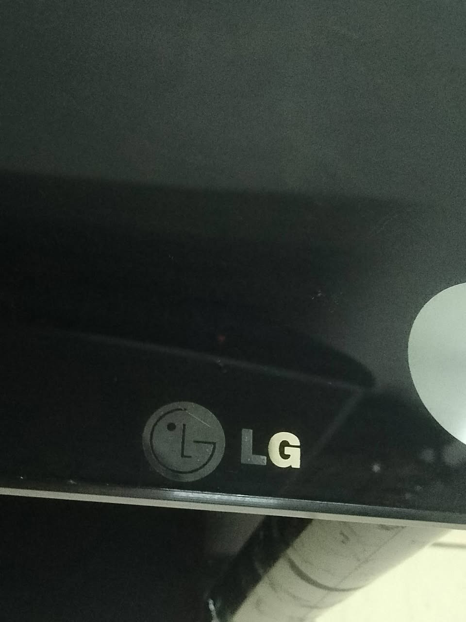 السلام عليكم 
عندي هاذه ميز مال شاشه للبيع من شركه LG الأصلي 
السعر (30 الف )


**إذا كنت صاحب هذا الإعلان وتريد حذفه لأي سبب، رجاءا أرسل رسالة إلى الدعم الفني**