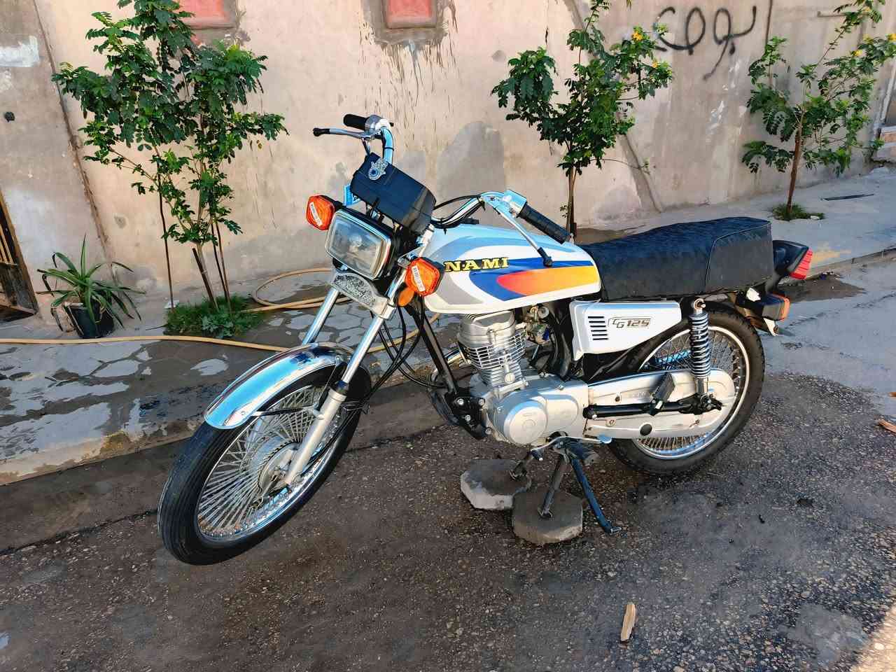 سلام عليكم
دراجه اربعه كير اصوليه

وكيله العارضي

دراجه نضيفه مديل 20

للستفسار ***********الخاص مفتوح
