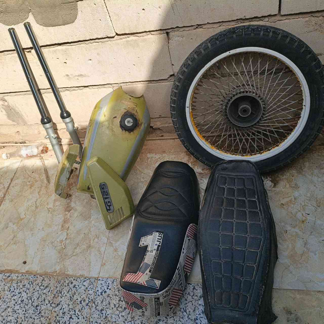 رالسلام عليكم غراض اربعه كير للبيع 1ويل وتانكي وكشن ودبلات اماميه شغالات كلشي ما بيهن اطيني سعر واخذ واذا كلهن سوه نتراهم


**إذا كنت صاحب هذا الإعلان وتريد حذفه لأي سبب، رجاءا أرسل رسالة إلى الدعم الفني**