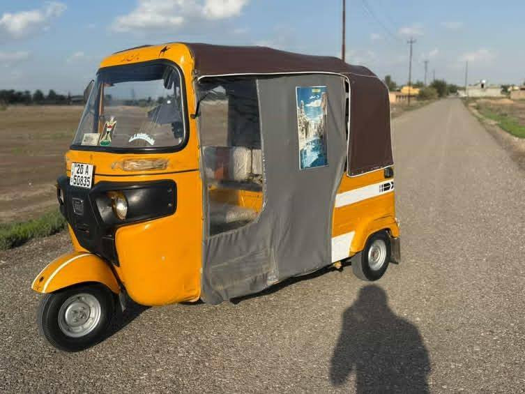 ✨ الــسلام عــليڪم ✨
                 للبيع 
تڪتك مديل 🛺2019🛺
رقم وسنويه نڪليزي 
نصبه تخبل تخم قمجيات جدد باتري جديد روس بلڪات جدد تخم اشاير زنون 
ڪهربائيات ڪلها شغاله 
مڪينه خيرمن الله لاتنقيص ولادخان  اڪسلها ناعم يعني مبيه صوت 
تڪتك مصبوغه صبغه حلوه مشتغليها شغل مال جناي تعمير دوس 
يعني خياسات ماڪو 
تڪتك بعد احله من صور 
السعر 5800 وبيها مجال  
باقي تفاصيل خاص وشراي بيه خير ويدلل 
  ۾/تڪتك بيها شمره ؏ يمنه ڪلولي صليب تصليحه ينزل من سعرها ✨


**إذا كنت صاحب هذا الإعلان وتريد حذفه لأي سبب، رجاءا أرسل رسالة إلى الدعم الفني**