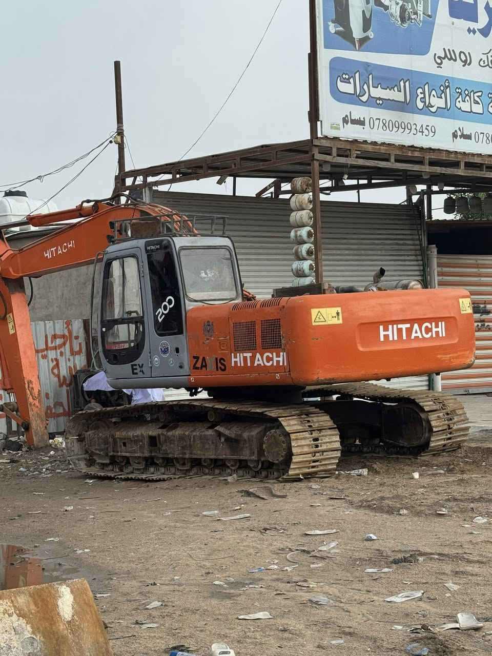 فايف للبيع منفيس جاهزه مديل 2000 السعر 130 ***********
