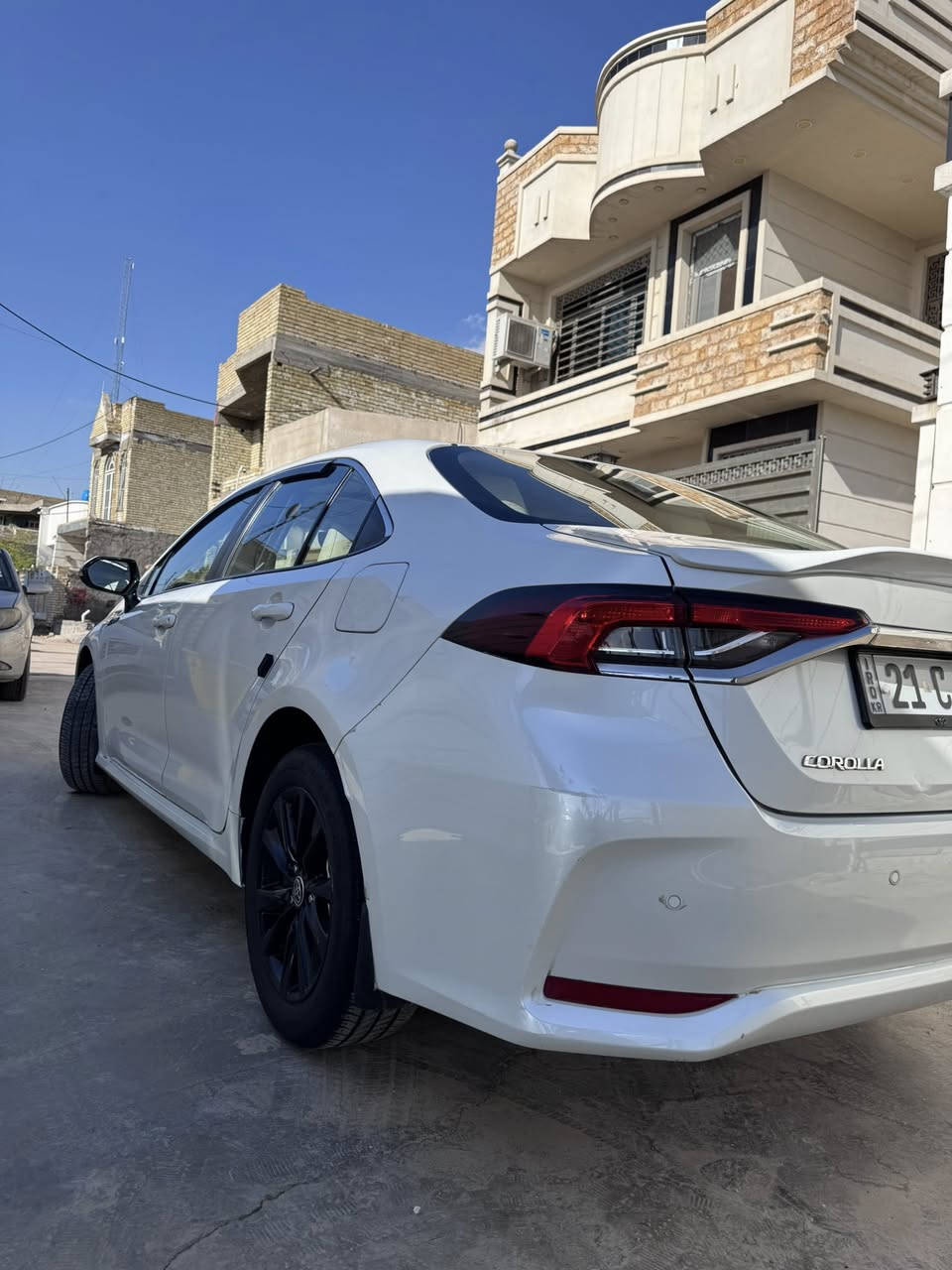 🌿🌿تويوتا كورولا  2024خليجي
السيارة مغلفة BBF وبي ضمان ١٠ سنوات ومدوشمه يم حسين شمارة بل كاظمية 
ب ٤٠٠$
ملاحضه السياره مكفوله كفاله عامه حتة من الشخط مكفولة 
ماشيه 50 الف كيلو متر  حقيقي 🔥
⚙️ حجم المحرك 4cylinder 1.8L
🔑 مفتاح التشغيل بصمة
🚗 دفع ثنائي FWD
🔦️ كشافات زنون
🚘 دخول بصمة ذكي
🛞 حساسات ضغط الاطارات 
✨️ اشارة في المرايا الجانبية  
🚗 ا ABS 
🖥 دشبول شاشة ديجيتال
🖥  شاشة
فتحه سقف🔥
📷 كاميرا 
🎶 تحكم مقود
🔍فحص نظام السيارة 
❄️ تبريد شاشة 
❄️ قطعتين تبريد  
⛷️ نظام مانع الانزلاق
💯💯السعر 188وبيه مجال بسيط 
رقم سليمانية هزة جديدةتحويل ثاني تحويل ***********
العنوان: بغداد الدورة
