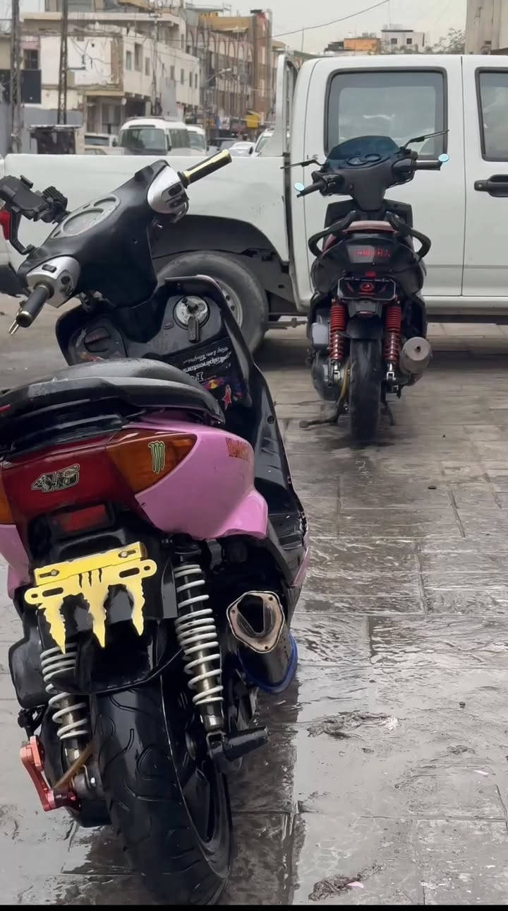 سلام عليكم
سكنس نثيه 110 
دراجه نكره سلف  وهندر هم باي وقت مبيها ايشي كلشي شغال بيها وبلادي مزوده صلنصه  صوتها كلش حلو ويدات بريك اصليه  وكلج امامي رياضي الدراجه ناقصها بس ترتيب كفرات وكاعيه نصبتها حلوه مشيها حلو بيها معدل يخبل نشطه سعرها 400 وبيها مجال حك جيتك *********** هذا رقمي اتصال فقط مكاني بغداد الدوره الميكانيك
