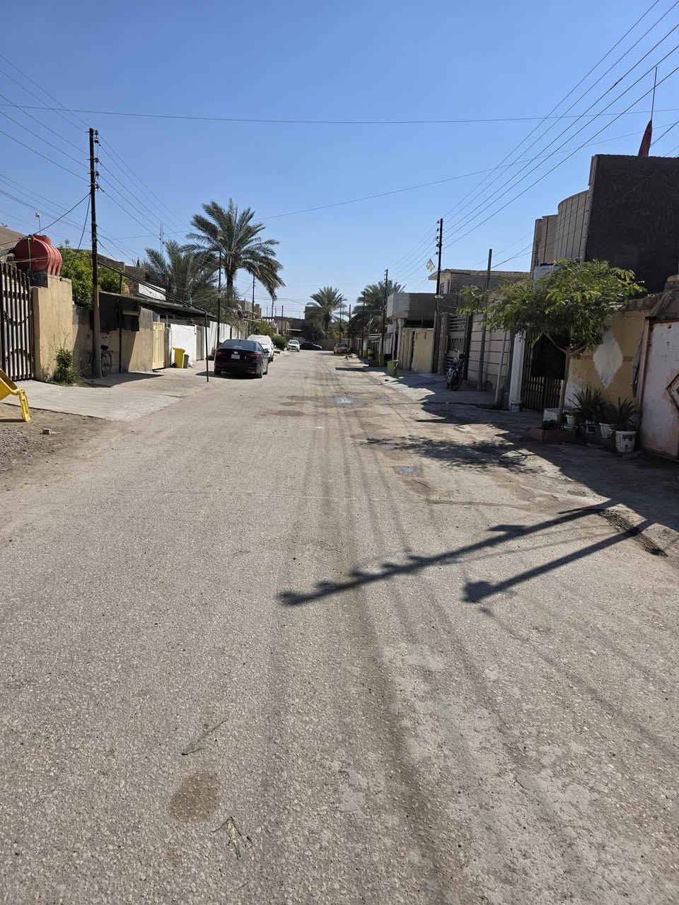 السلام عليكم
دار للبيع طــــــــابــــــــــو ملك صرف مسحوب علي قرض مبادره 
الموقع المحاويل حي الأسرى القديم  يكون التسديد ابره البائع
البناء طابوك صب مسلح 
المساحــــــة 200 متر 
الواجهـــــــــة 10 متر 
النــــــــــــــزال 20 متر 
السعر 35 مليون 
لضمان حق المشتري مكاتبه واقرار محكمه قرار قاضي 
للأستفسار زياره مكتب المحامي علي راجي العلواني الكائن المحاويل حي ١٧  او الاتصال على الأرقام التأليه 

***********

***********
