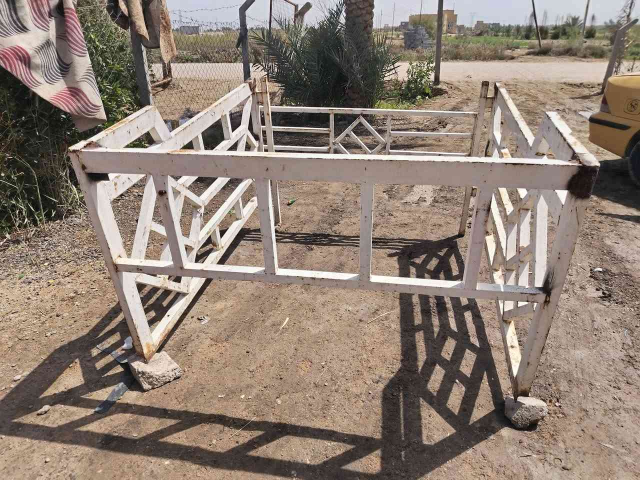 السلام عليكم
محجر للبيع 5جنكال حديد ثقيل جديد السعر 175 اتصل

***********
***********
