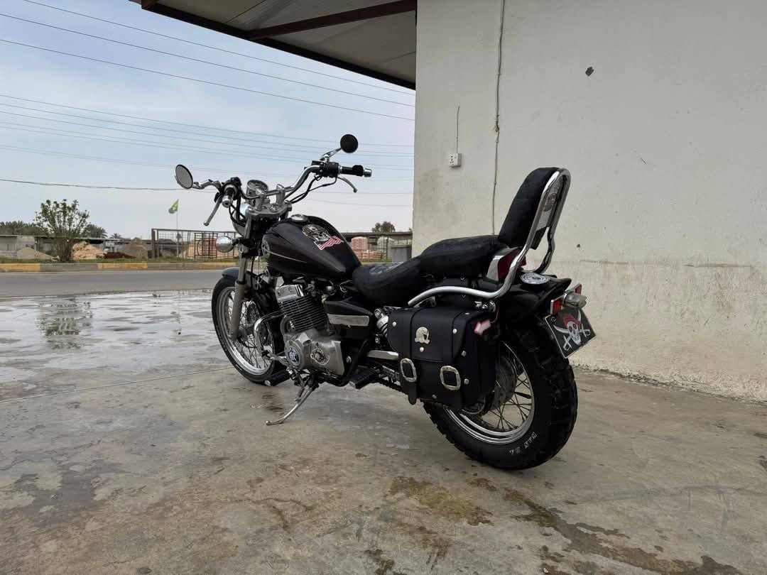 السلام عليكم دراجه للبيع 
رايبل كلاسيك هوندا ماكينه عدله بستمين بشرط ما مفتوح السعر اتصل ***********
