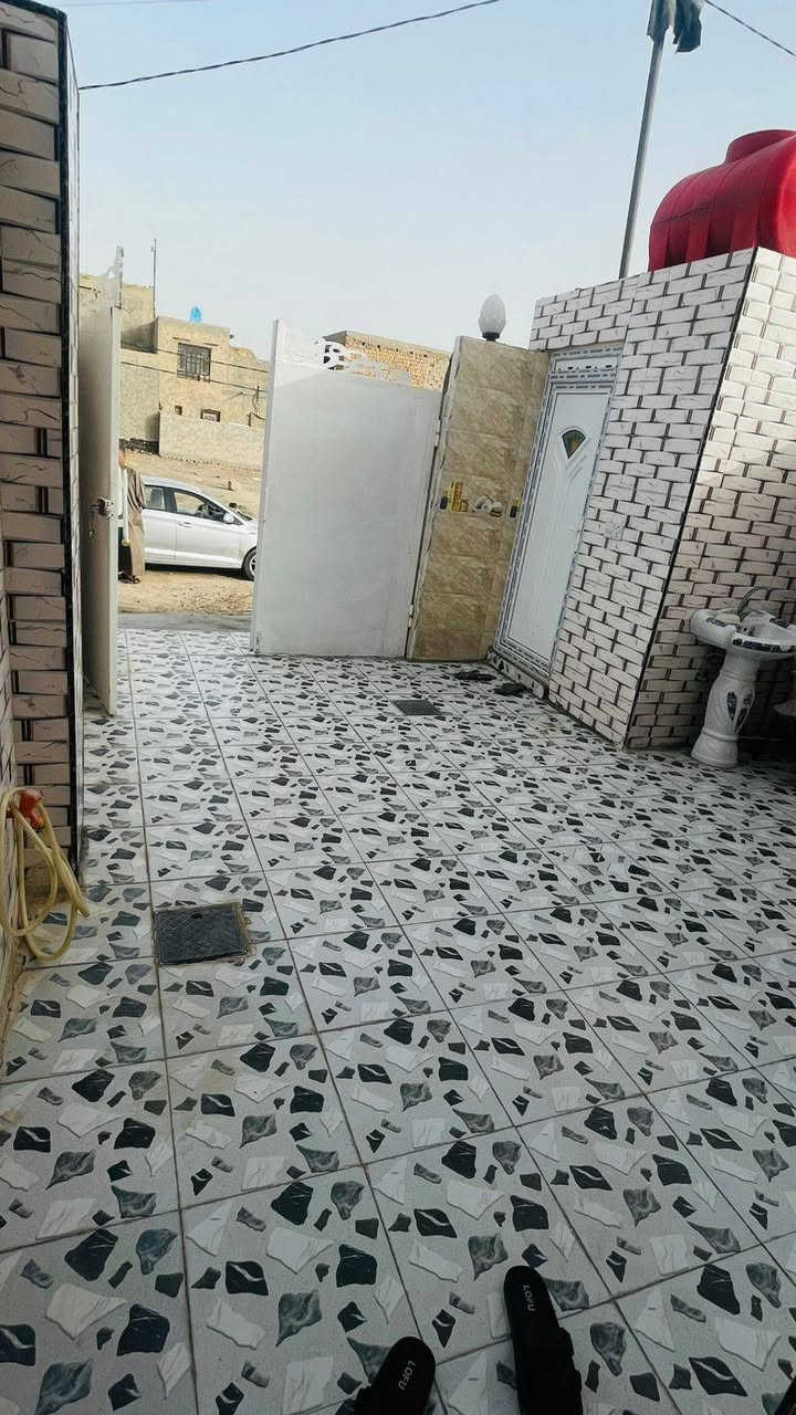 الدار للبيع مساحه ١٠٠ متر طابو صرف

طابق واحد بناء حديث

العنوان ابي غرق حي المرتضئ

السعر ٧٠ وبيه مجال

للاتصال والاستفسار المراسله او الاتصال علئ الرقم التالي ***********
