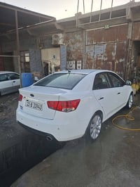 سيراتو ٢٠١٣ • مكفولة عامه • ١٠٠ الف كم