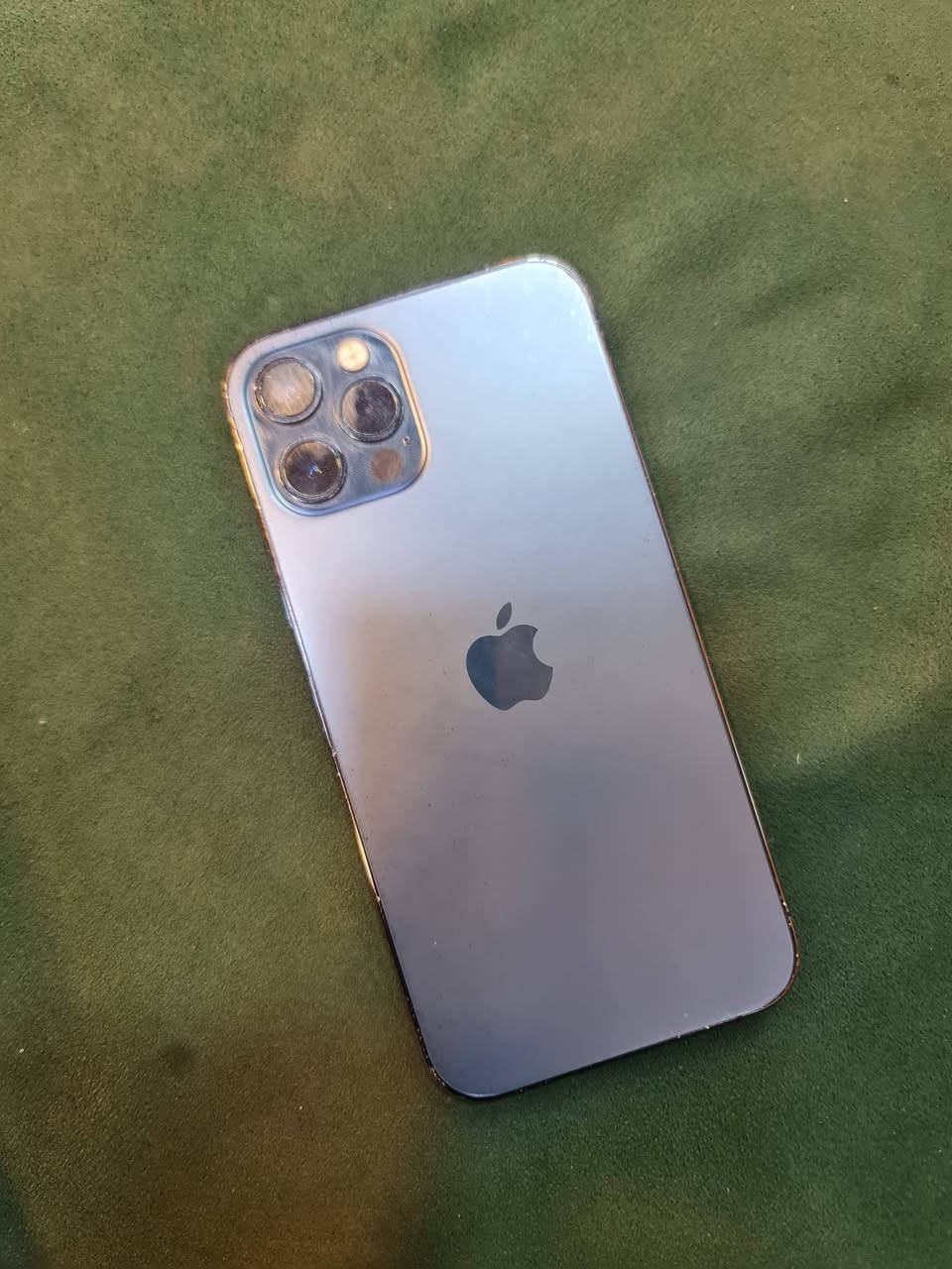 ١٢ برو لبيع بي فطر خفيف  بشاشه وفطر بل كامره 
مبدل فقط بطاريه سعرو ٢١٥( ***********
