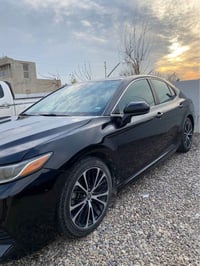 كامري أسود • ٢٠٢٠ • مشي ١٨٢٠٠٠