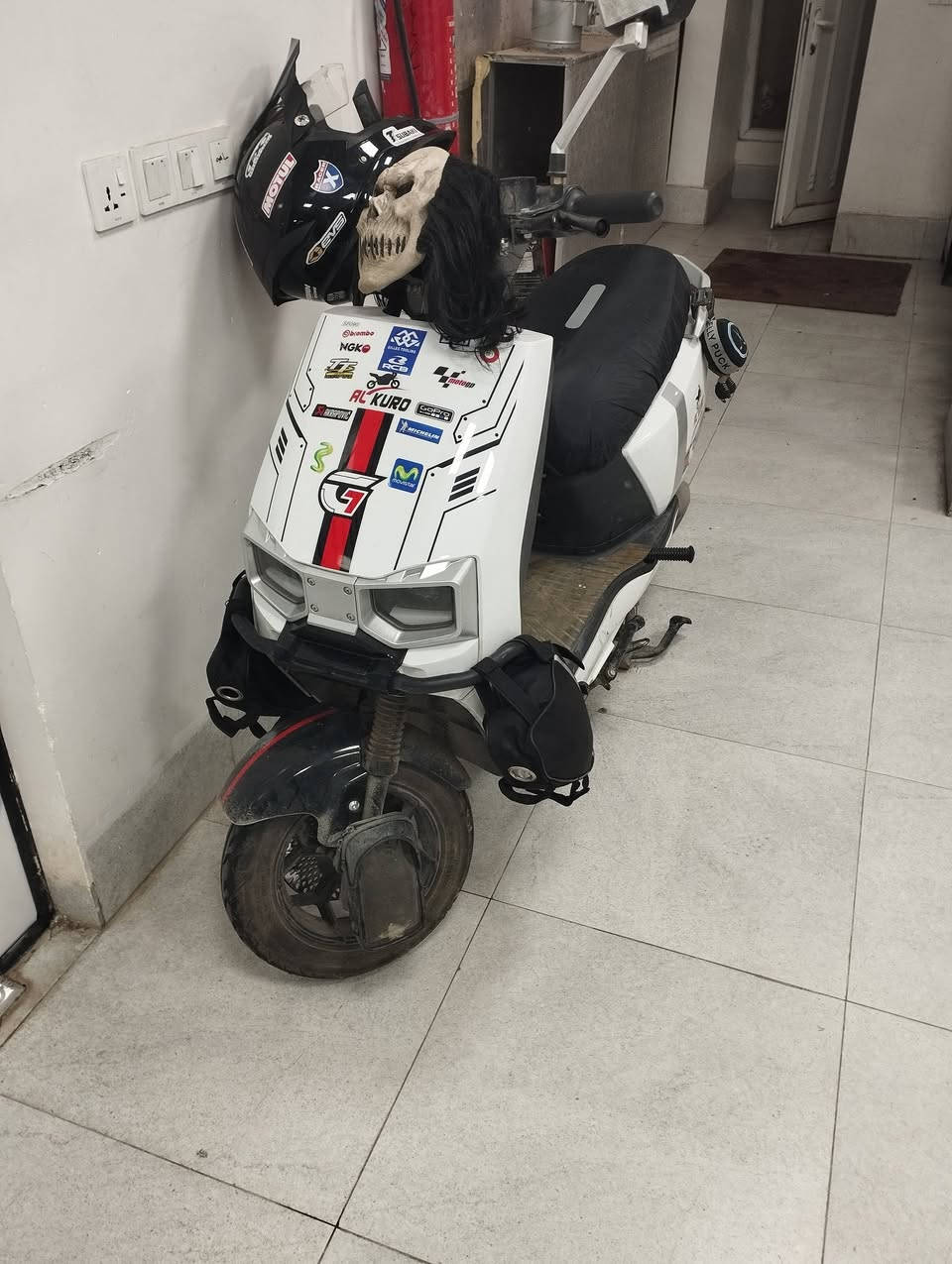 ماطور شحن تكدر تبحث عنه 
4سرع بي نظام البك 
6بطاريات 
نظيف حيل ومدلل 
السعر 950


**إذا كنت صاحب هذا الإعلان وتريد حذفه لأي سبب، رجاءا أرسل رسالة إلى الدعم الفني**