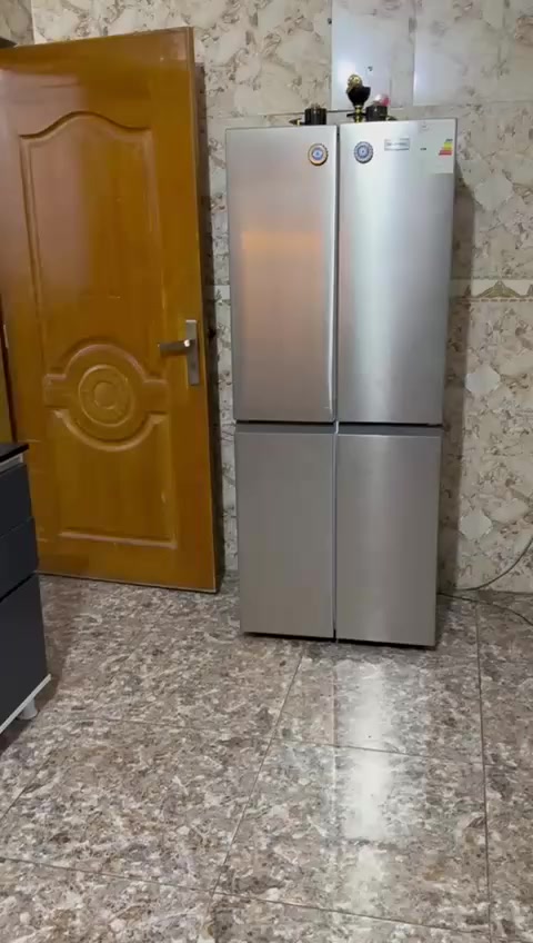 شقة للايجار طابق اول بالجنينه
تحتوي غرفتين صاله مطبخ صحيات
مطلوب عائله صغيره جدآ

سعر الايجار500 قفل

اي استفسار
***********
