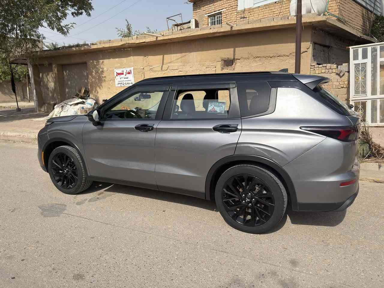 2022 MITSUBISHI OUTLANDER
ميتسوبيشي اوتلاندر

 موديل2022

حجم المحرك : 2.5L

ضرر صندوك صبغ وبنيد 
لغد شواصي مكفول 
موجود رقم الشاصي بالمنشور

 مواصفات 

 بصمة ابواب 

بانوراما 

بصمة تشغيل 

كاميرا خلفي

هاند بريك بصمة

اوتو ستارات (𝐀𝐔𝐓𝐎 𝐒𝐓𝐀𝐑𝐓)

اوتو ستوب (𝐀𝐔𝐓𝐎  𝐒𝐓𝐎𝐏)

)

رادار جانبي  (نقاط عمياء)

رادار خلفي (التحذير من الاصطدام)

حساسات خلفي 

إشارات بلمري 

مري شفط

نظام (𝐒𝐇𝐎𝐖)

نظام (𝐀𝐔𝐓𝐎)

نظام 

(𝐄𝐂𝐎)

نظام (𝐍𝐎𝐑𝐌𝐀𝐋)

كشنات هیتر 

تحكم استيرن 

لايتات (𝐋𝐄𝐃) 

عدسة زينون 

بكلايتات (𝐋𝐄𝐃)

ويل 20

***********

السعر 188
