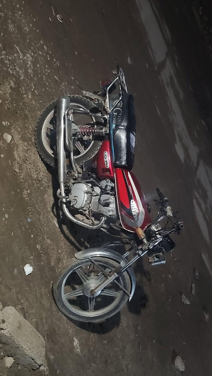 السلام عليكم جني للبيع منفيس ويه
5 گير سلف السعر 300 مكاني بيجي  ***********
