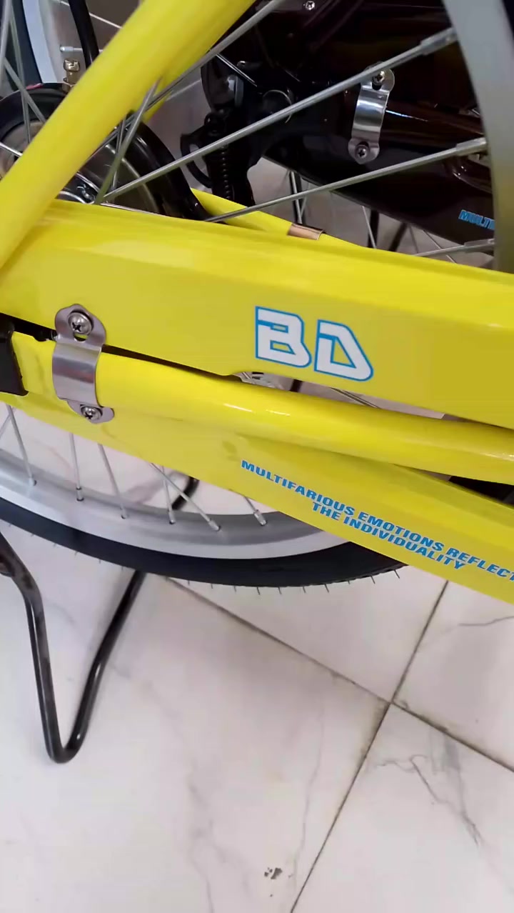 يالله وصول بايسكل  ياباني حجم 20 بطه الصلي كل الوان مكان كربلاء قرب مرقد الحر شارع الكابينات ***********
