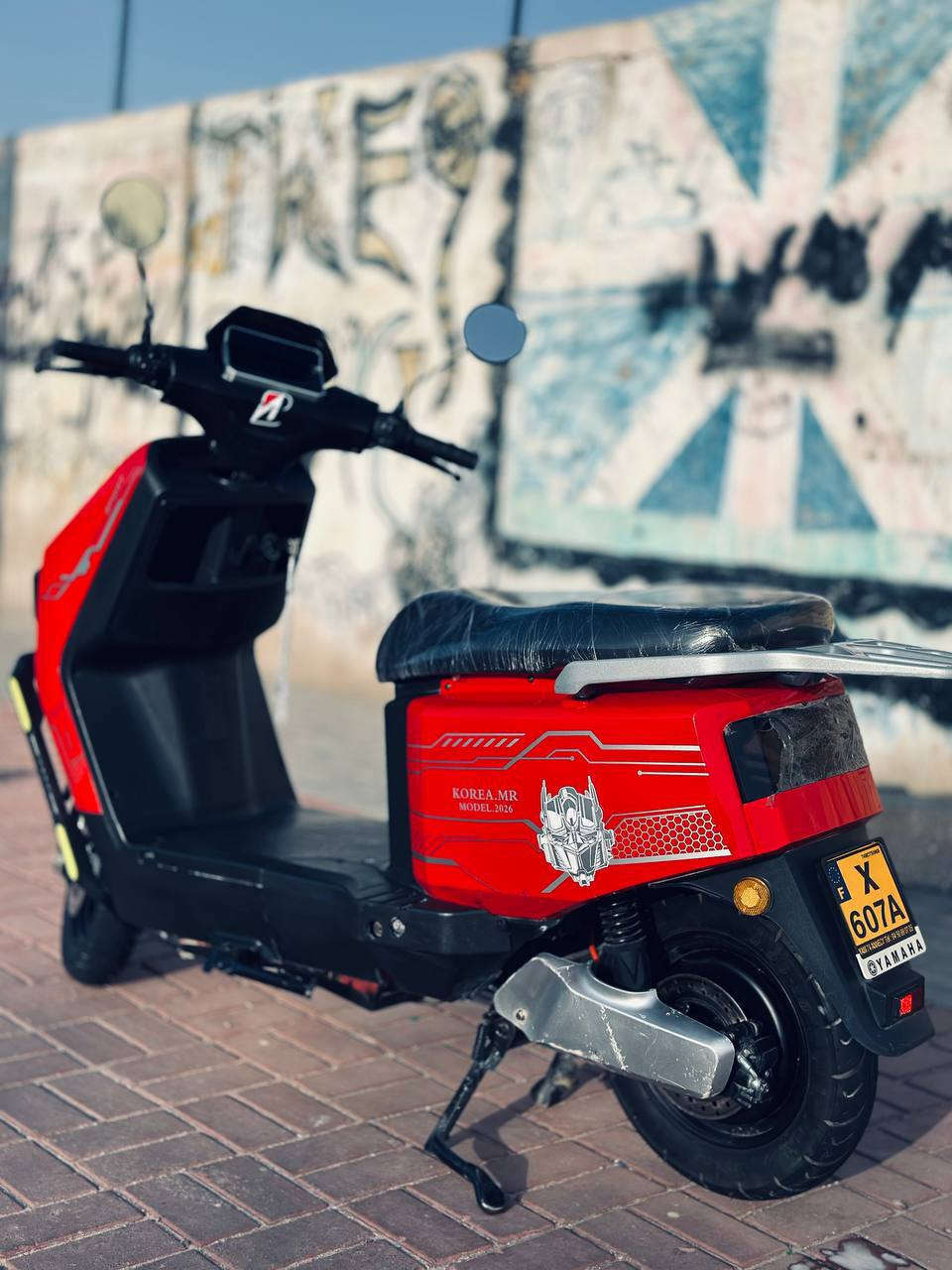 دراجة شحن سكنس ام عيون  في البصرة 2026 شكل مميز 
فوول مواصفات  
⚫️6 بطاريات  
⚫️ الكشن طبي 
⚫️ ضد الماء 
⚫️شاشة ديجتال  
⚫️ كهربائيات كلهن شغالة 
لايت زنون عالي وناصي وبگ لايت و
هورن عالي وأشاير يمنى ويسرى 
⚫️ شحن سريع شاحنة اصلية 
⚫️ نضام ال P توقف الدراجة  
⚫️ نضام مثبت السرعة
⚫️ نضام ال R ترجع ليوره 
⚫️ الملف 1800 w حقيقي 
⚫️ نضام حساسات جانبية وخلفية 
مانع للسرقة 
⚫️ صندوق كبير داخلي
⚫️ غراضهة شاحنة و مرايات
🔴السعر : 850  وبيهة مجال

العنوان : البصرة : الامن الداخلي

الرقم :***********
