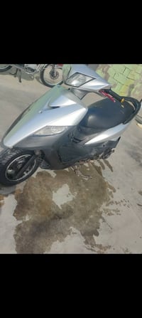 لبيع دراجه ماكس ثعلب  يريد يتصل عله رقم   07727258012