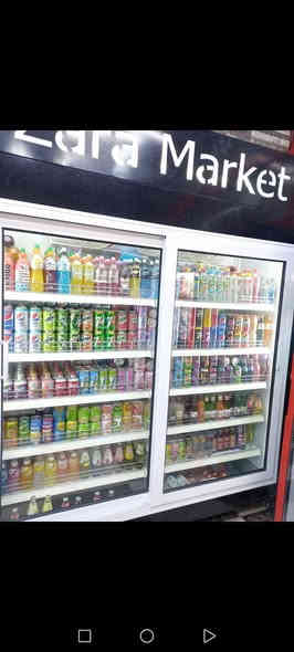 السلا عليكم عزيري العارضات العمودية تفصال حسب طلبك تختار اللون و تنطينه القياس نشتغلك الك  ارتفاع ٢٤٠ سنت عمق ٧٥ سنت  كل ٣ باب يسوي ٢ متر اسم محلك نكتبه فوك العارضه عدنه ٢/٣/٤/. متر يكون قطعه وحده سوه ماطور داخلي او خارجي  حسب  طلبك ضمان ٢ سنه ماطورر
نشتغل كل قياسات هذني خاص ماركت البان اجبان فواكة للورد لستفسر اتصل على الرقم التالي مراسلة ⁨***********/ ***********
