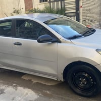 كيا ريو للبيع ماشيه 65 موديل 2018 والسونار موجود داخل الصور مكينه گير ...