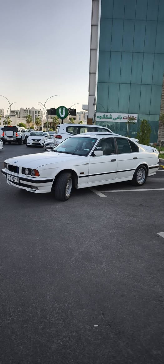 بی ام  525 ai وارد یابانی 🇯🇵 مۆدێل 1991

گێڕ تۆماتیک  ✅
هەیکەلی زۆر جوانەو بێ کاڵ بوونەوەیە ✅
تایەکانی نوێن ✅
تەبریدی زۆر ساردە✅
مەکینە کەپس ✅
هەموو گێچەکانی ئیش دەکات✅
کارەباییاتی مەزبوتە✅
پاتری لەبن کوشین✅
ویل عەسیر✅
بلوتوس✅
بسمەی قفل✅

نرخ :62$ و مەجال

ڕەقەم تەلەفۆن :*********** أربيل, العراق
