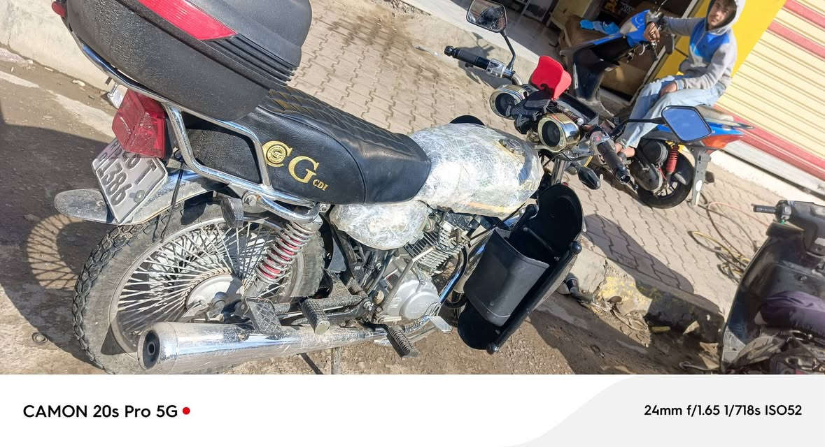 مسجل بسمي ميعوزو ربع سعر مليون و400ويرهم مراوس لستفسار تصل ***********
