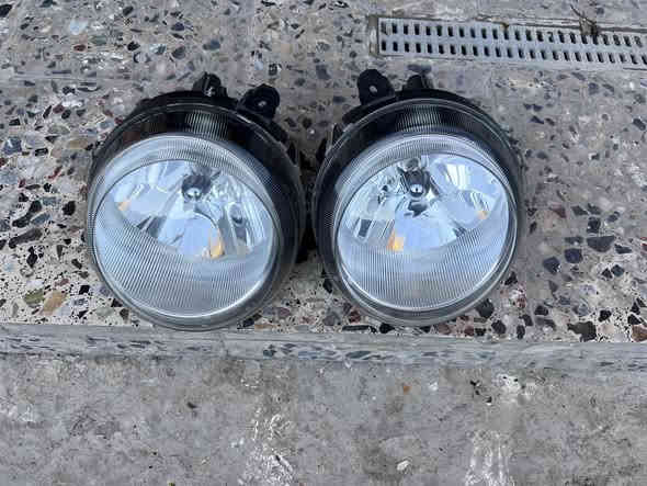 سلام عليكم لايت مرايه اصلي تفصيخ جيب بانريورت عنوان بغداد أكو توصيل جميع المحافظات ***********
